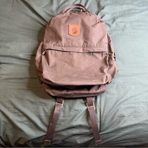 Fjallraven Greenland Backpack Dark Olive Green color